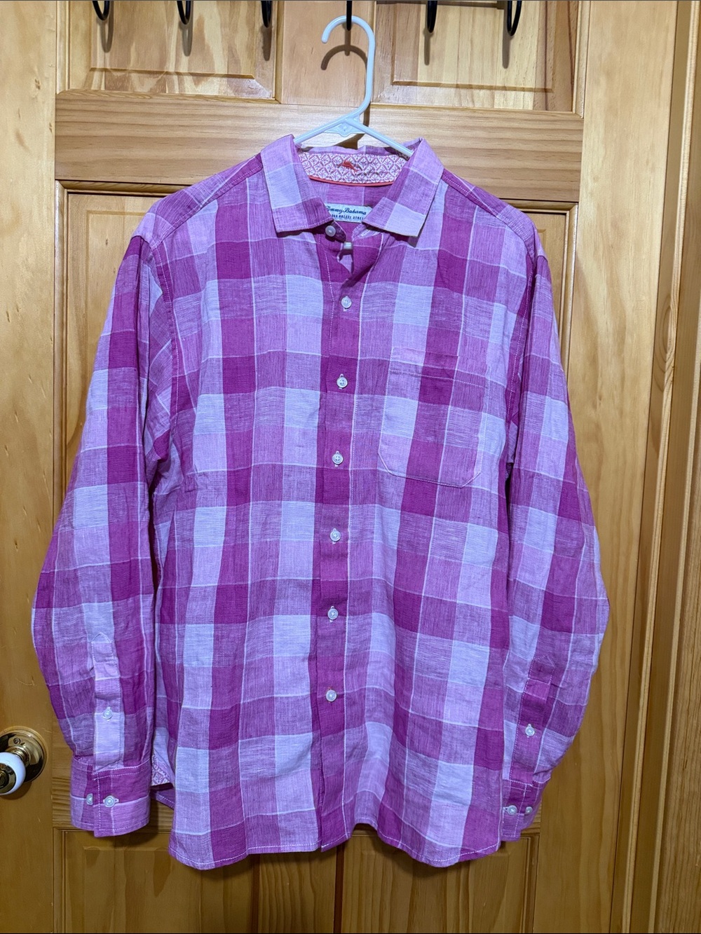 Tommy Bahama Barbados Breeze Stretch Men’s Linen Blend Button-Down Shirt, Med.
